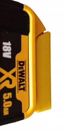Uchwyt na akumulator baterie DeWALT XR 18V 54V mocne mocowanie 4 wkręty