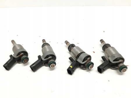 AUDI VW 2.0 TFSI WTRYSKIWACZ 0261500246 06L906036L