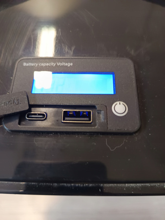  AKUMULATOR z wyświetlaczem LIITOKALA LP-12180 180AH 12V kamper