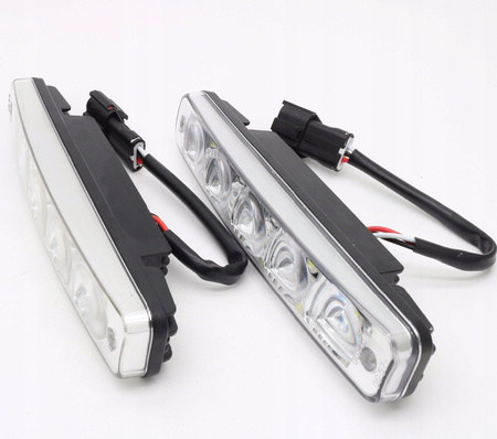 ŚWIATŁA DZIENNE DO JAZDY W DZIEŃ 5 LED DRL UNIWERSALNE 12V