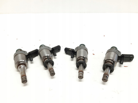 AUDI VW 2.0 TFSI WTRYSKIWACZ 0261500246 06L906036L