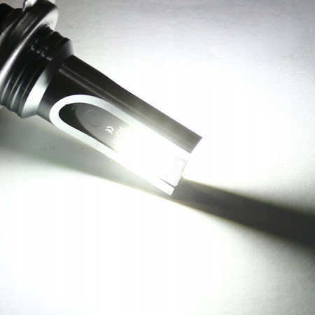 Żarówki LED H8/H9/H11 360° 6500K 2 SZTUKI