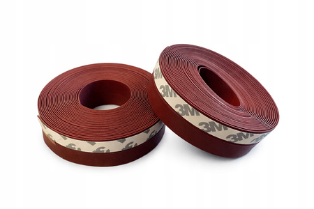 Samoprzylepna uszczelka do drzwi i okien 3 m x 2,5 cm