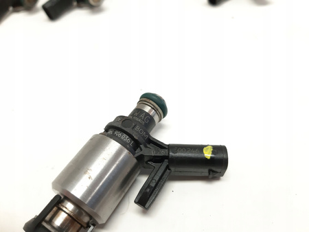 AUDI VW 2.0 TFSI WTRYSKIWACZ 0261500246 06L906036L