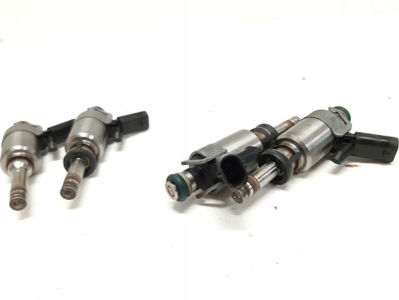 AUDI VW 2.0 TFSI WTRYSKIWACZ 0261500246 06L906036L