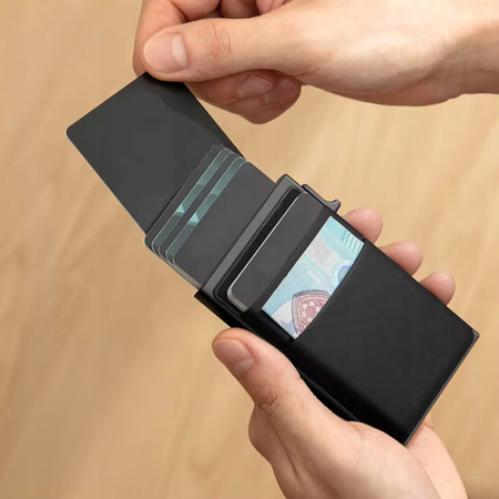 Portfel męski etui na karty przycisk do wysuwania kart czarny + gratis