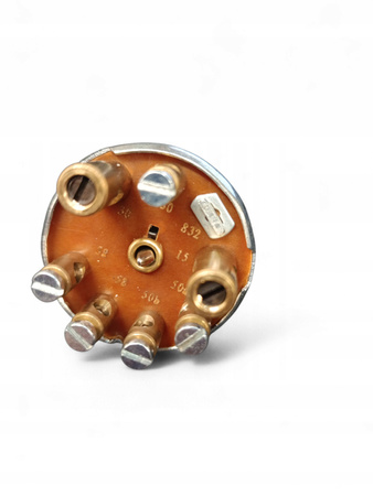 STACYJKA FENDT F024900020051 F024900020051Farmer 2, 2 D, 2 DE, 2 E