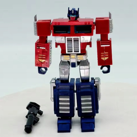 SAMOCHODOWYCH ROBOT AUTO ZABAWKA 2w1 OPTIMUS PRIME