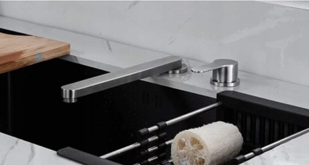 Bateria kuchenna ze stali nierdzewnej szczotkowanej stojąca chowana