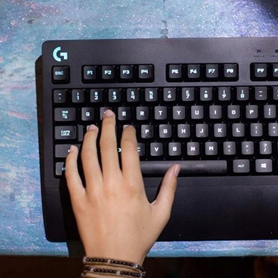 Klawiatura do gier LOGITECH G213 Prodigy Czarna UKL