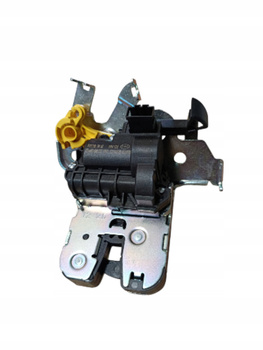  ZAMEK DOCIĄG KLAPY BAGAŻNIKA AUDI A4 B9 8W 8W9 KOMBI 4M0827506D 3V5827887B