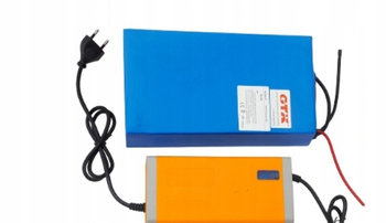 Akumulator , bateria Litowa 12V 60 Ah + ładowarką , powystawowa 12V60Ah